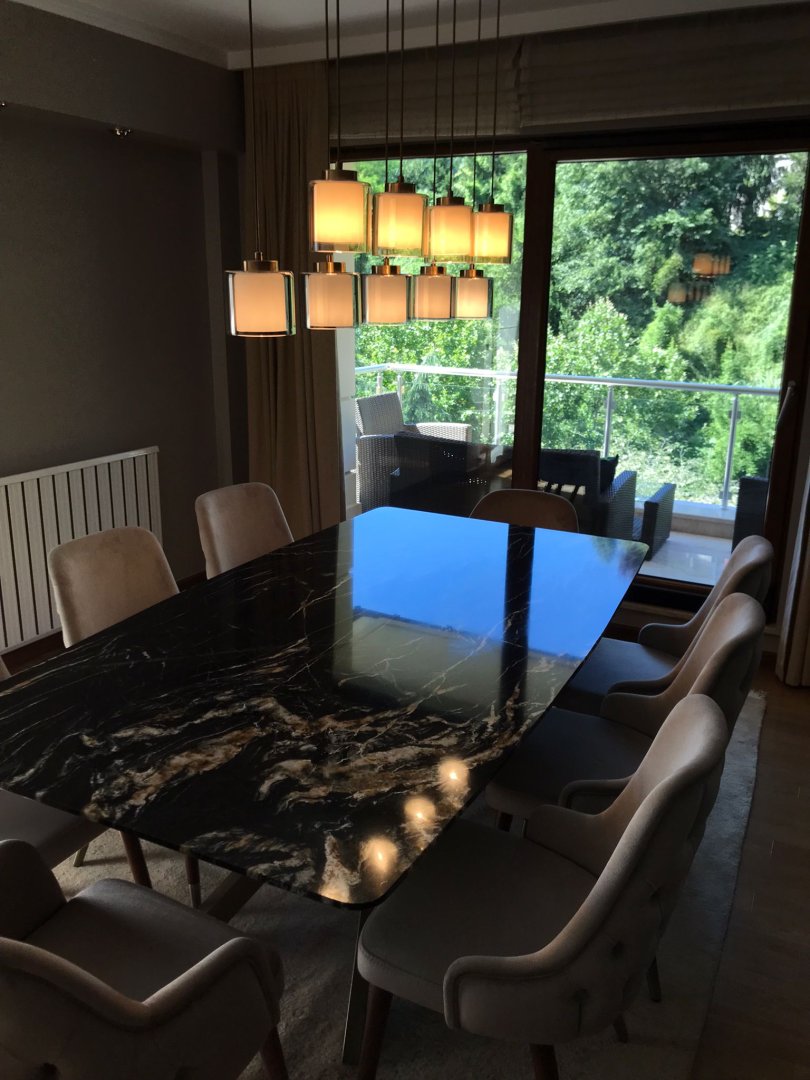 Siyah Mermer Masa Projesi | Beyaz Klima Servis | Kombi & Klima Servisi